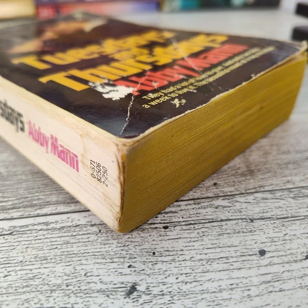 Tuesdays‎ and Thursdays by Abby Mann 1979 First Pocket Books Printing Paperback